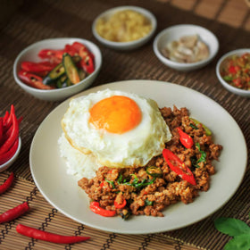 Generic Thai Basil Leaves pizza-pasta use showcases versatility