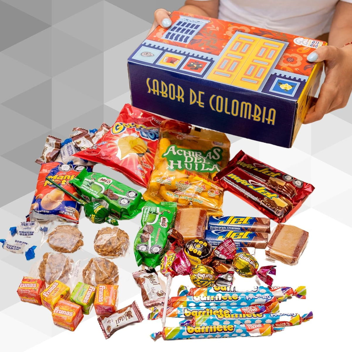 Compact gift crate with high-quality packaging for easy gifting.