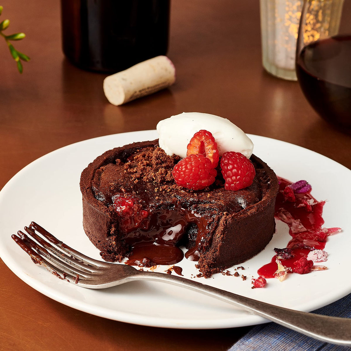 Ghirardelli wafers ideal for enrobing and molding finished desserts.