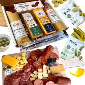 GiftWorld deluxe charcuterie bundle box for celebrations