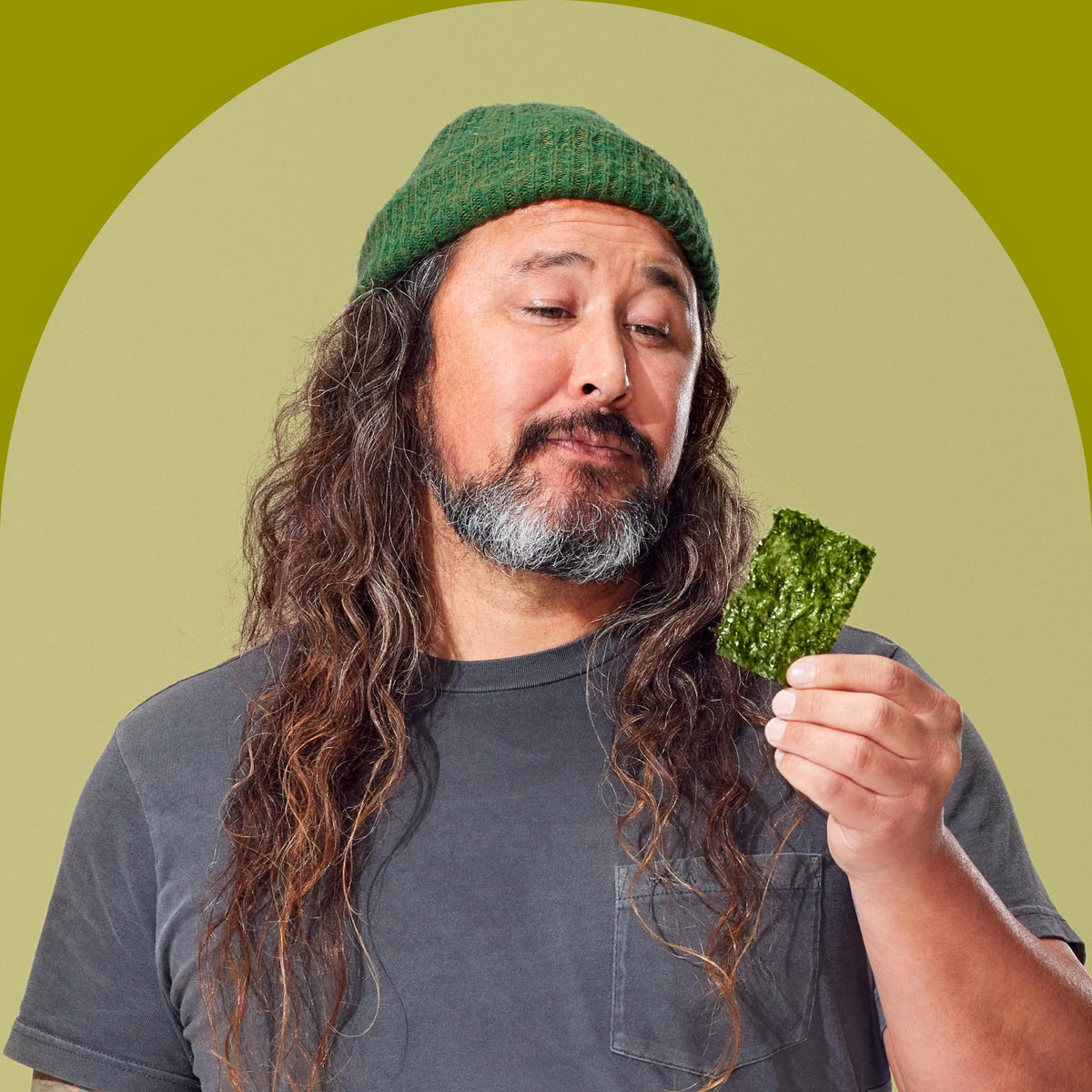 Gimme Seaweed Sharing Size 12-Pack display suitable for family lunches