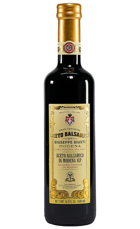 Giusti balsamic vinegar bottle front for dressings and glazes