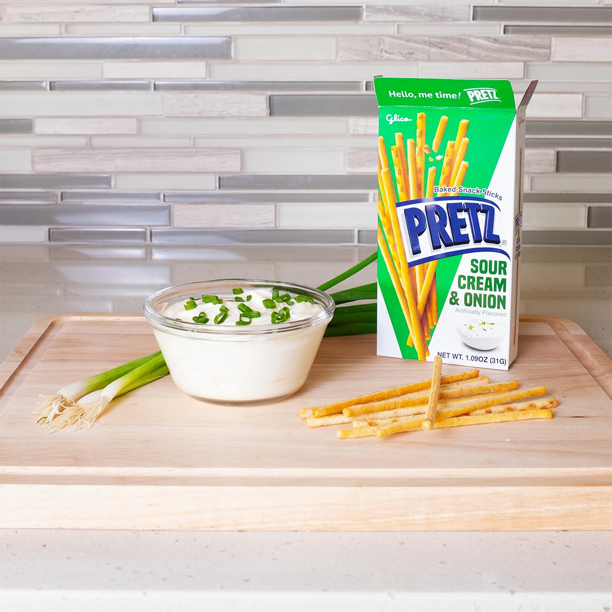 Glico Pretz Sour Cream & Onion flavor ideal with beverages on a party tray.