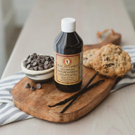 Global Goods vanilla extract label highlights gluten-free formula for light-colored desserts