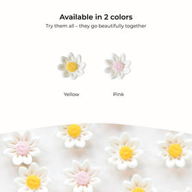 Global Sugar Art edible daisies brighten cookie displays and dessert platters.