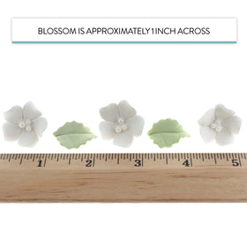 Global Sugar Art sugar flowers stored for years in cool, dark place