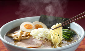 Gluten Free Meister non-GMO Japanese rice flour base supports gluten-free dining.