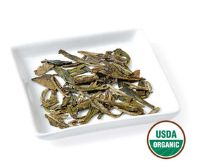 Golden Moon Tea Dragon Well travel tin enables on-the-go convenience without losing flavor