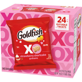 Goldfish party snack plate ready, kid-friendly treat for gatherings