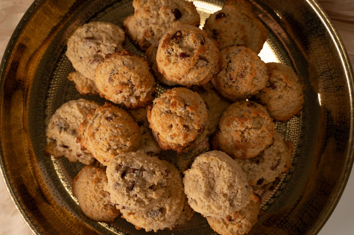 Cool, ready-to-eat Good Dee's Butter Pecan Cookie Mix cookies for a sugar-free treat.