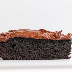 Designed in a dedicated gluten-free facility for Good Dee's, with cross-contact safeguards.