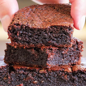 Good Dee's sugar-free sprinkles pair with brownies for flavor flair.