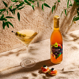 Gourmanity Olive Juice brine pour ideal for cocktails and marinades.