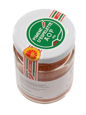 Gourmanity piment Espelette powder aroma captures smoky, sweet notes for grills and roasts.