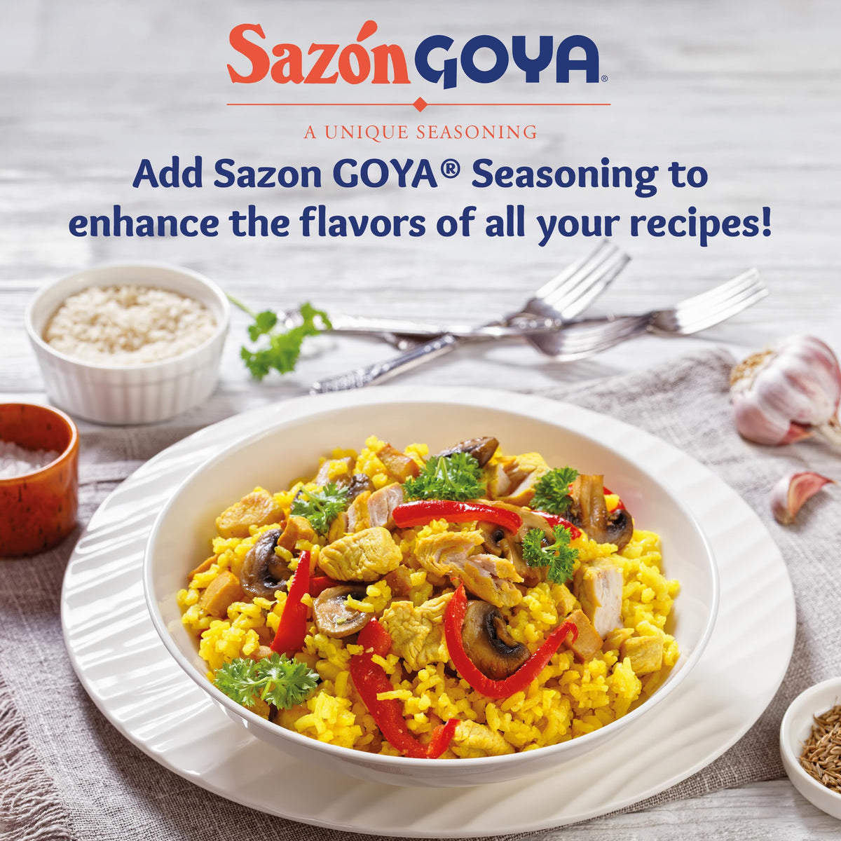 Goya Sazón Azafrán seasoned rice dish ready to serve.
