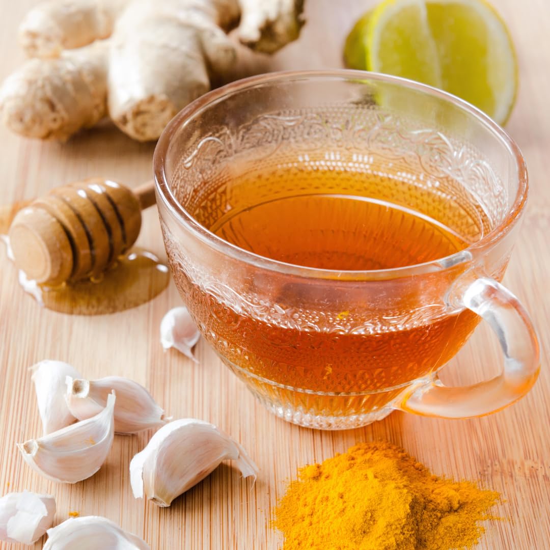GranAroma Honey Granules stirred into smoothies for natural sweetness