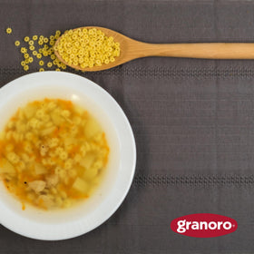 Granoro Stelline 74 in a pot, ideal for six-minute cook time.