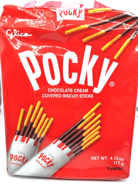 Grateful Grocer Pocky sticks strawberry close-up highlighting fruity flavor.