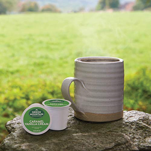 A fragrant cup of Green Mountain Caramel Vanilla Cream with inviting aroma