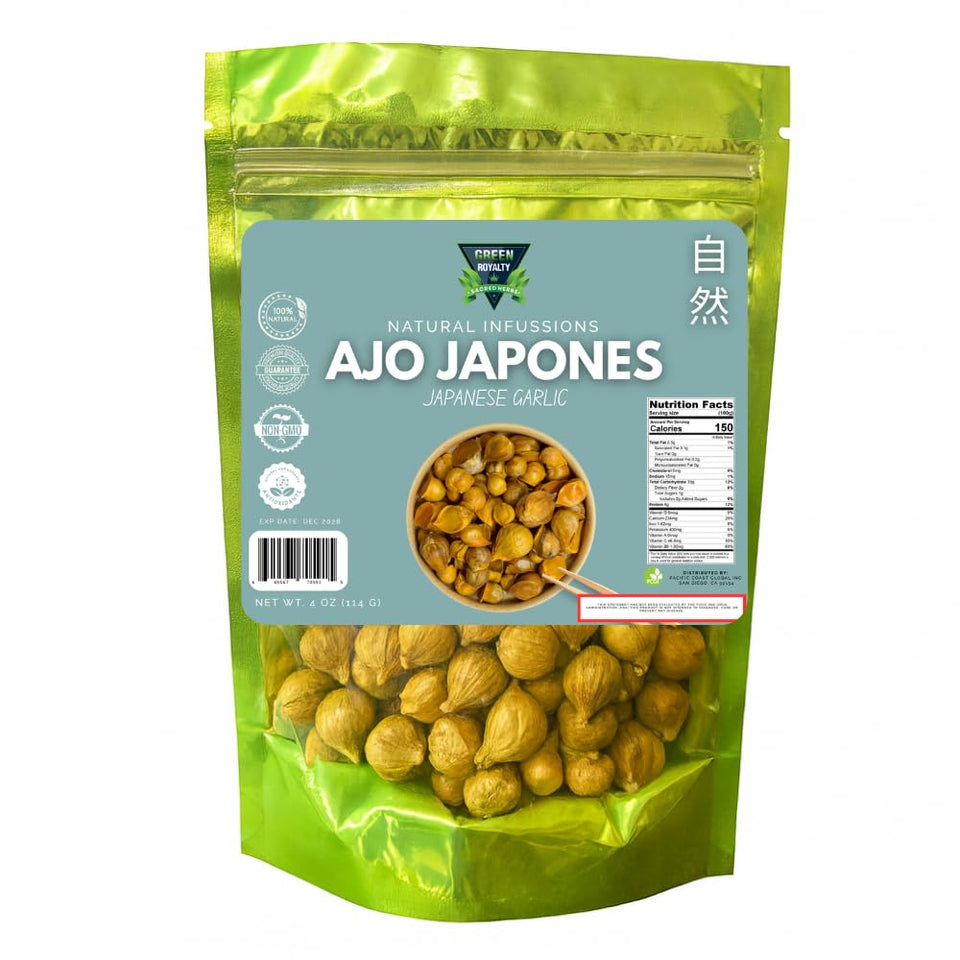 Green Royalty Japanese Garlic bag front with fresh cloves for easy meal prep.