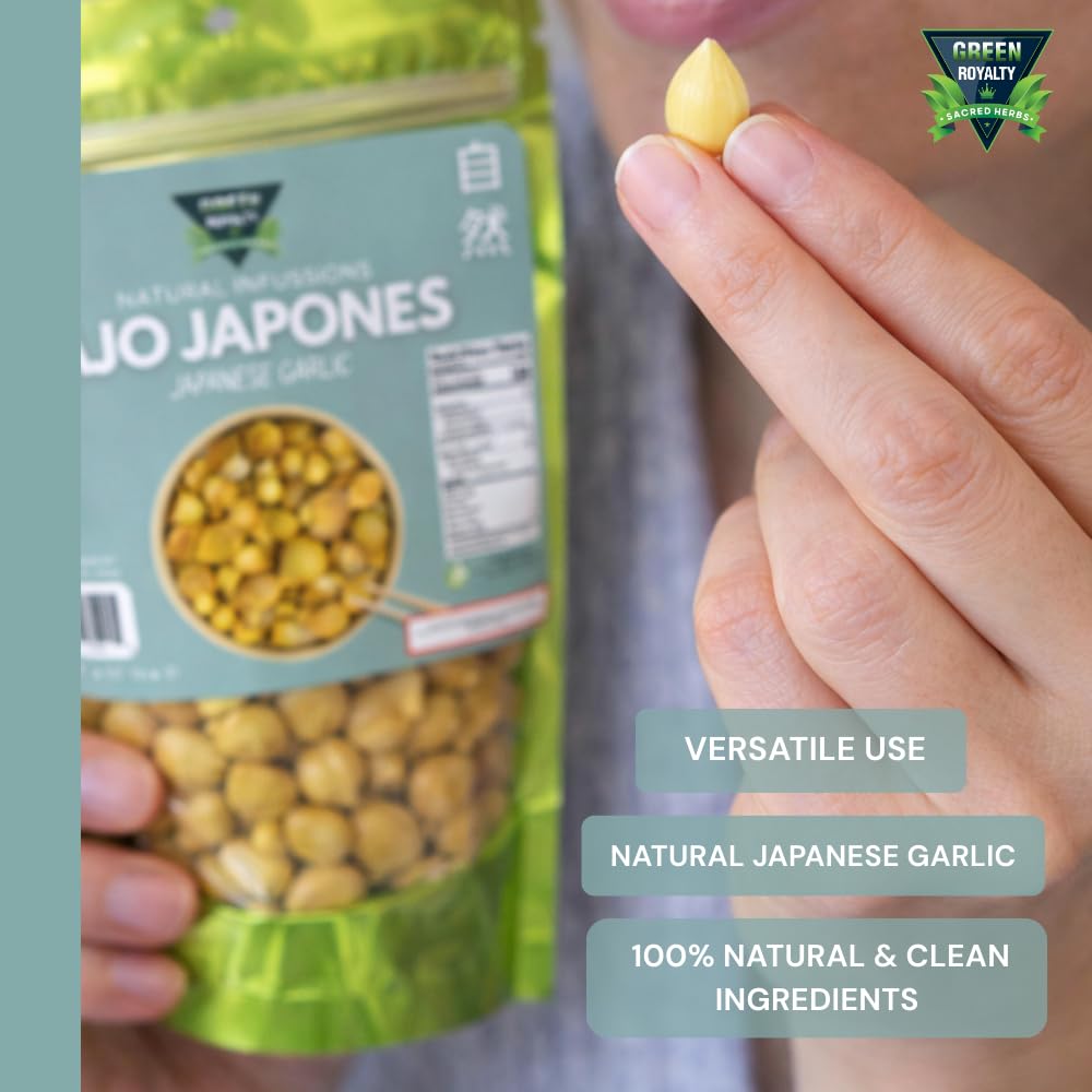 Green Royalty Japanese Garlic resealable bag open highlights convenient freshness.