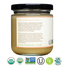Greenbow Organic Honey with Ginger spoon-dipper reveals smooth texture and natural blend.