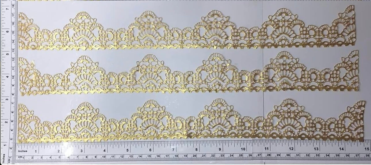 Gulunaa gluten-free dairy-free lace decoration for safe dessert styling