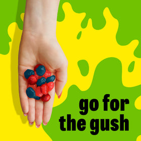Gushers Raspberry Lemonade flavor pouch ready for a refreshing after-school treat.