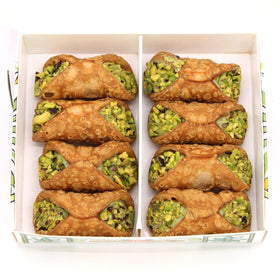 GUSTO ETNA mini cannoli collection ideal for entertaining guests