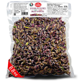 Gusto Etna shelled pistachios on a cutting board, ideal for baking