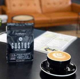 Gustos beans close-up highlighting rich chocolate notes.