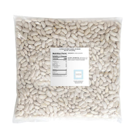 Hampton Distribution cannellini beans cream-texture closeup showing versatile use.