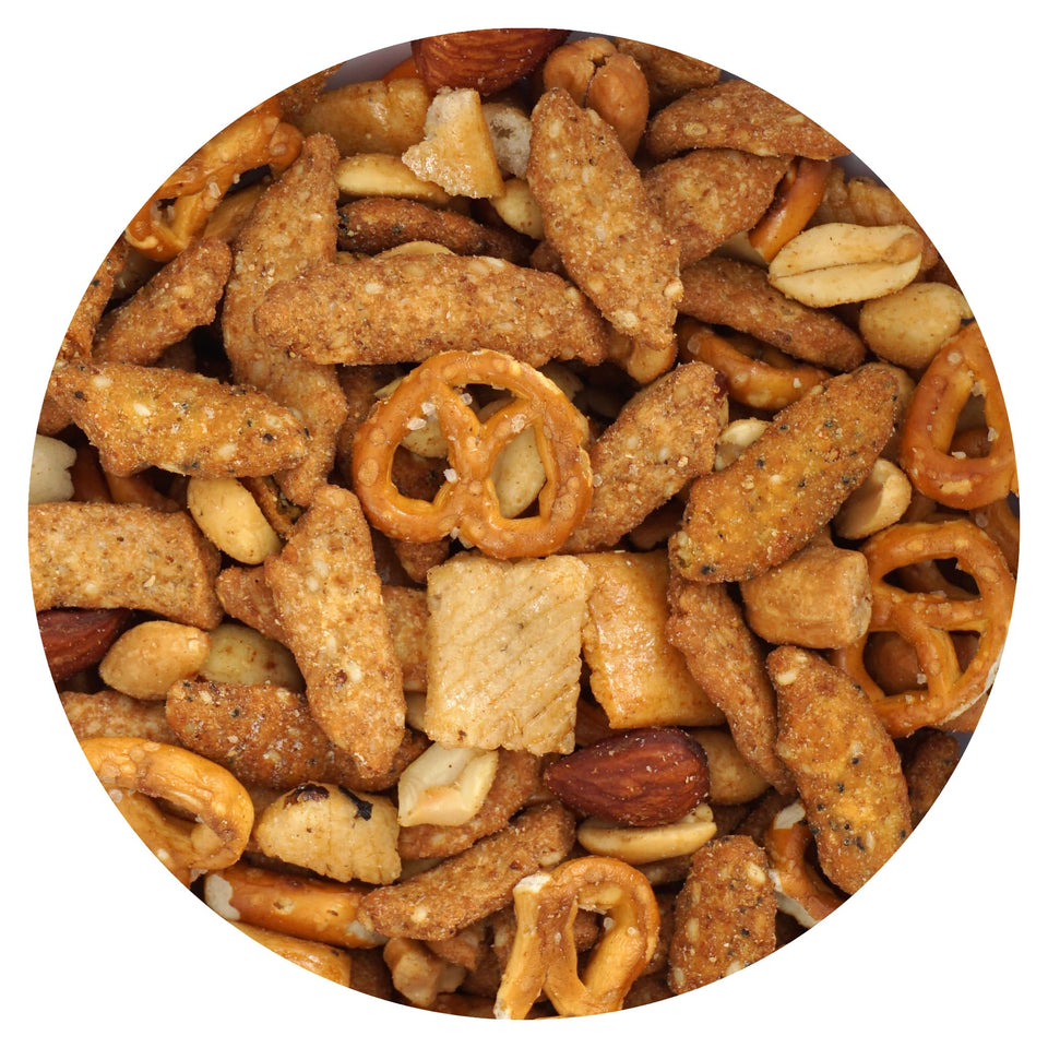 The Hampton Tailgate Crunch bulk bag ready for parties and outdoor gatherings.