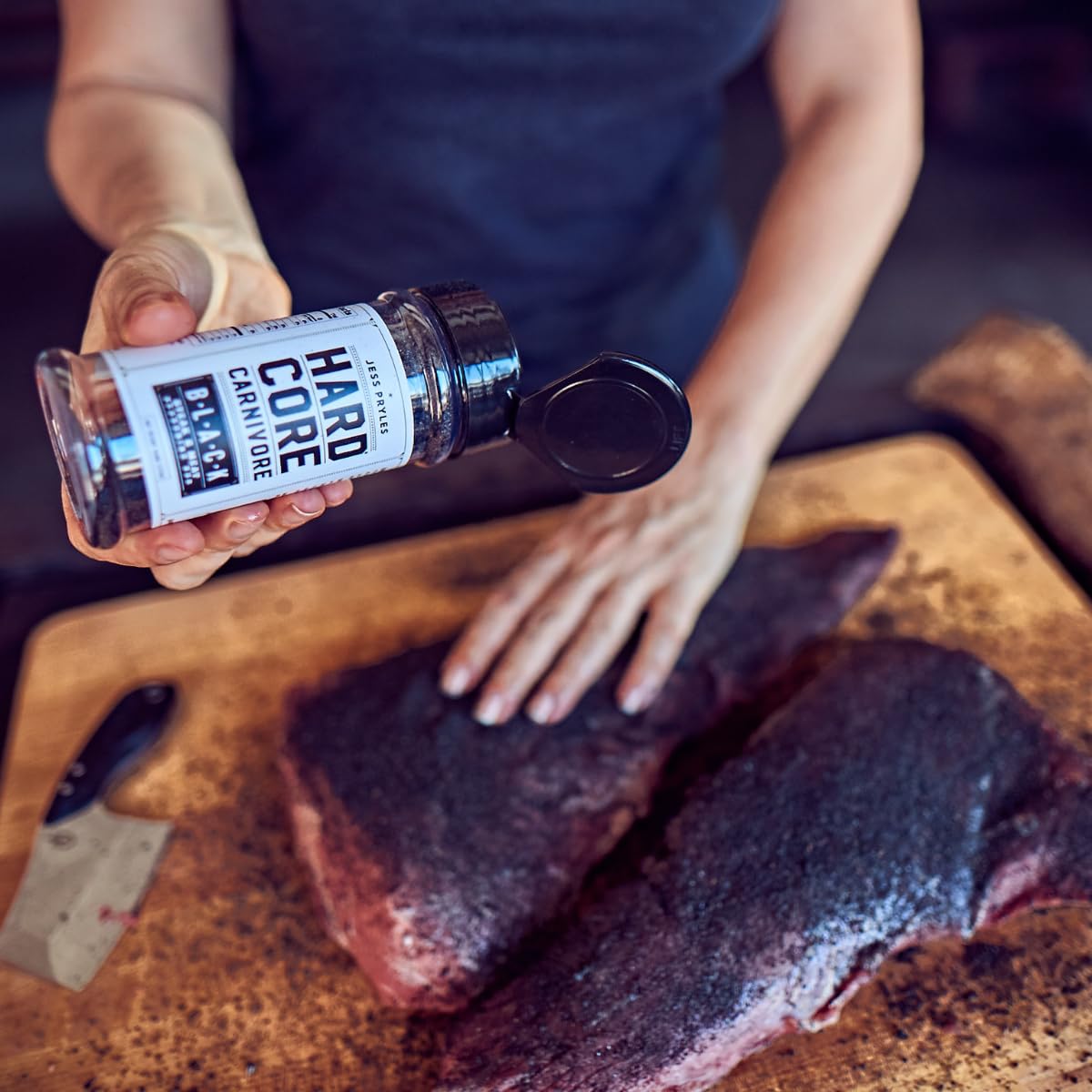 Hardcore Carnivore Black restaurant-quality results — elevate at-home BBQ with bold smokiness.