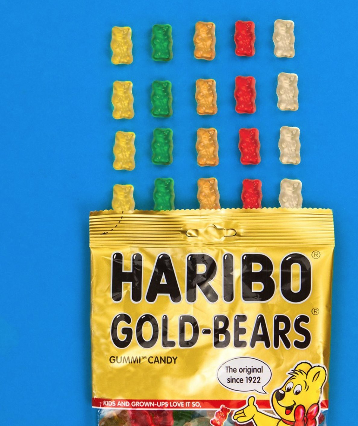 Haribo Goldbears close-up of gummies' glossy surface and chewy texture.