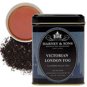 Harney and Sons Victorian London Fog tea brew in a mug, bergamot notes and vanilla warmth.