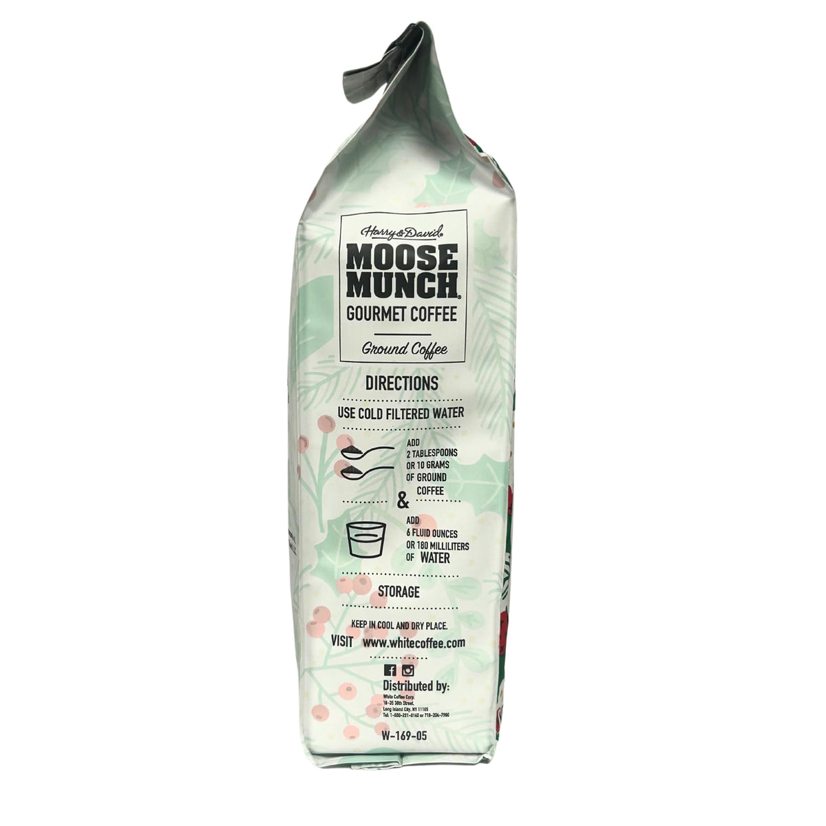 Holiday gift-ready Moose Munch Peppermint Mocha bag for cozy mornings.