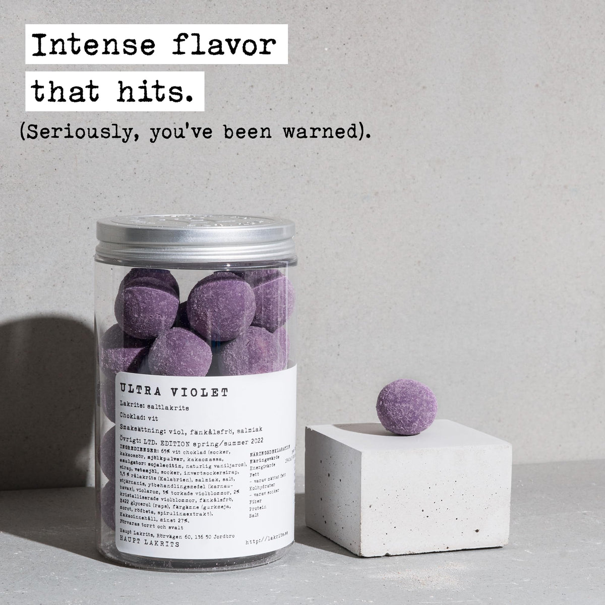Haupt Lakrits Ultra Violet licorice violet crystals closeup, floral notes