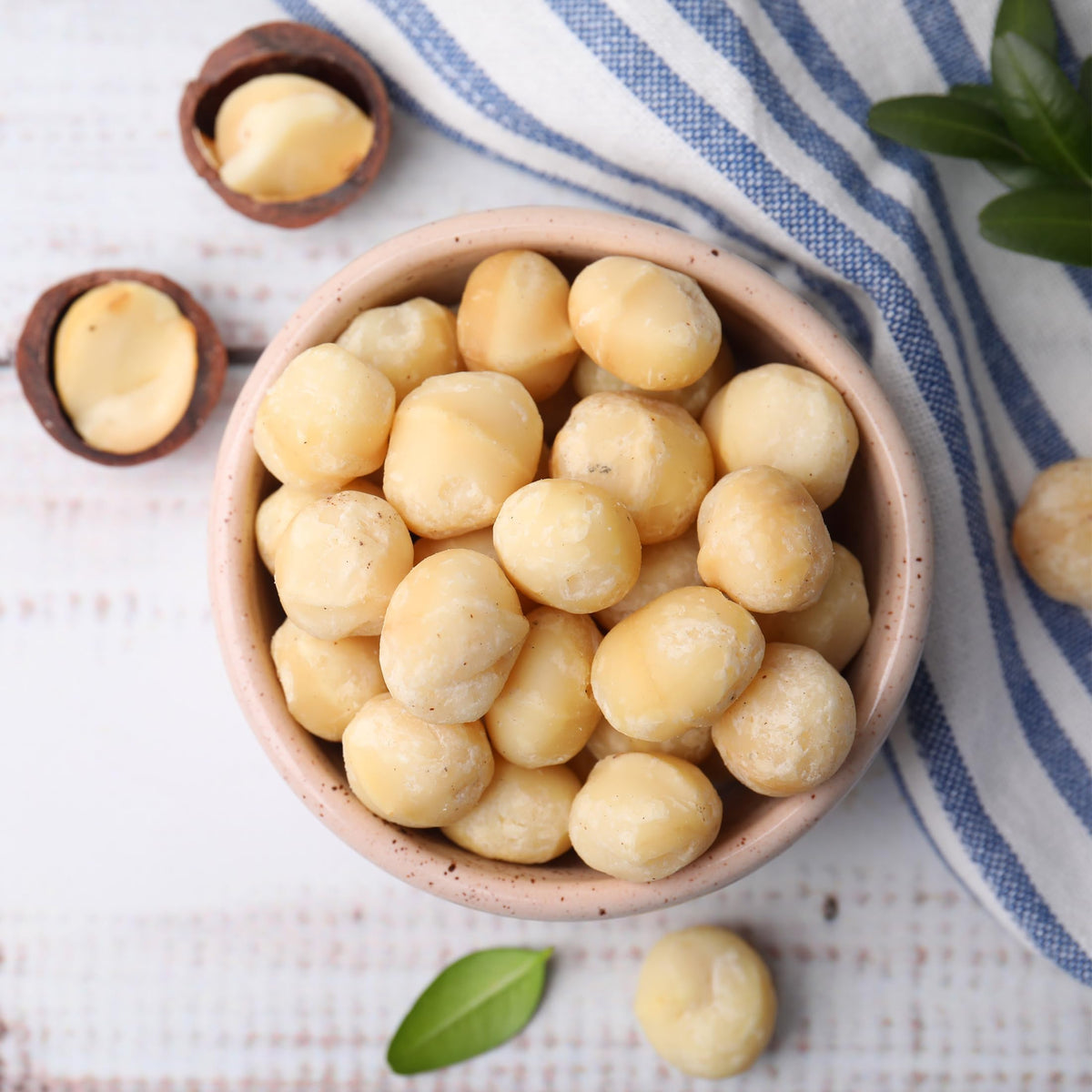 Hawaiian Macadamia Nut Company versatile nuts for snacking and baking ideas