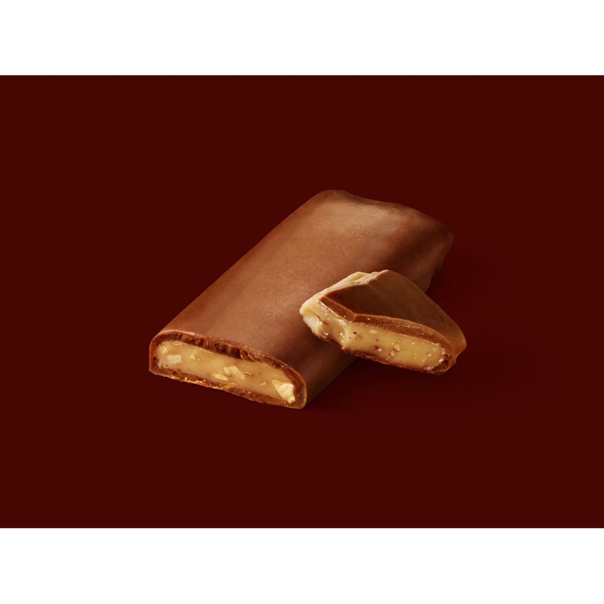 HEATH English toffee bar packaging close-up showing wrapping.