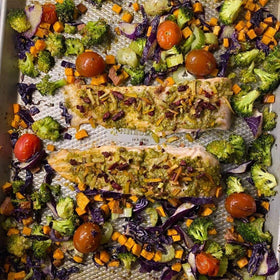 HEAVEN & EARTH Veggie Sticks on a vibrant salad, perfect garnish