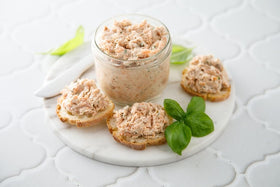 Henaff natural ingredients label emphasizing simple, wholesome pork pâté.