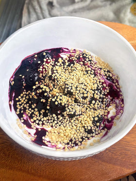 HerbaZest Quinoa Crispies packaging highlights origin and quality.
