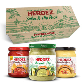 HERDEZ Chunky Salsa Medium jar ideal for chips and tacos.