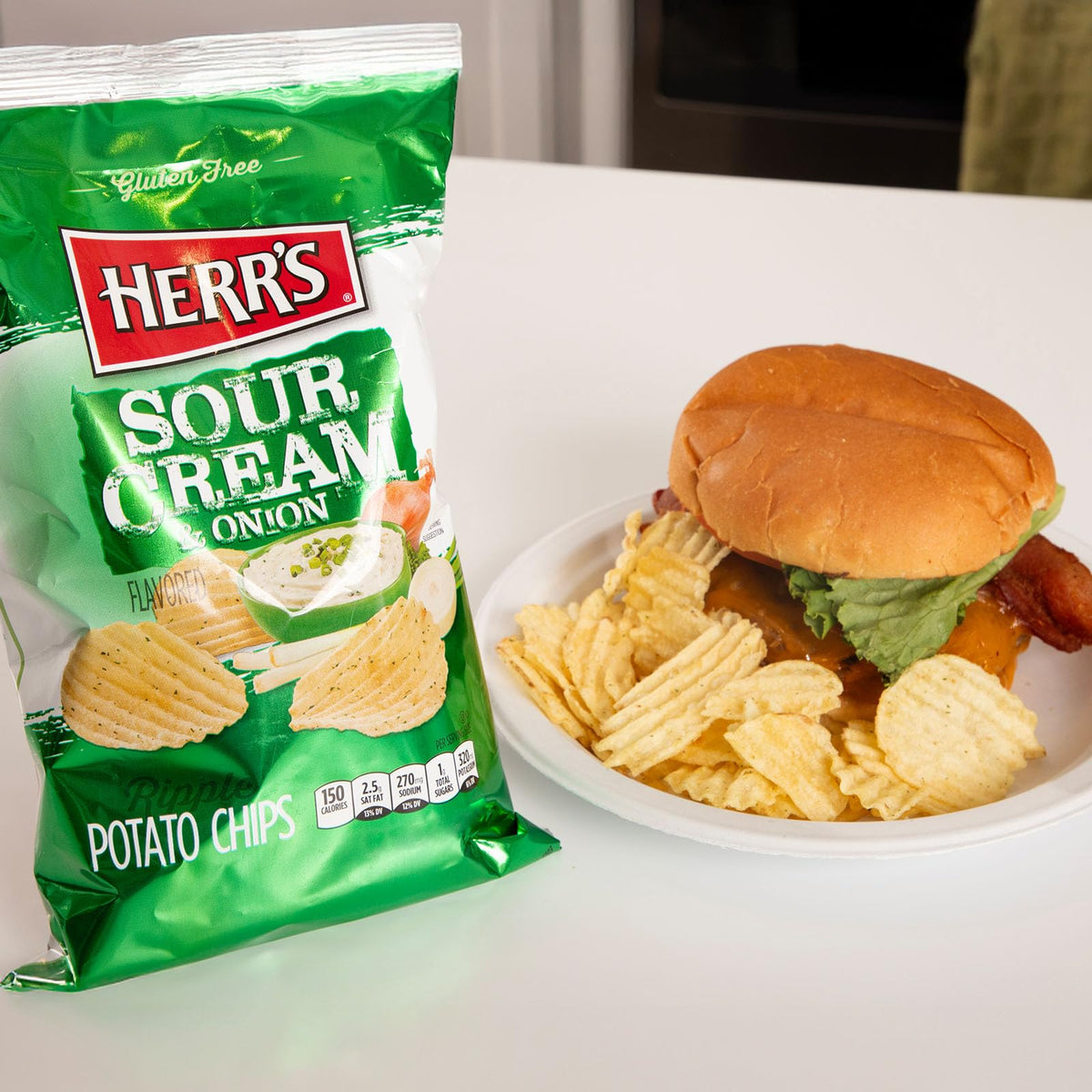 Herr's Sour Cream and Onion chips crisp-closeup highlights the satisfying crunch for dipping