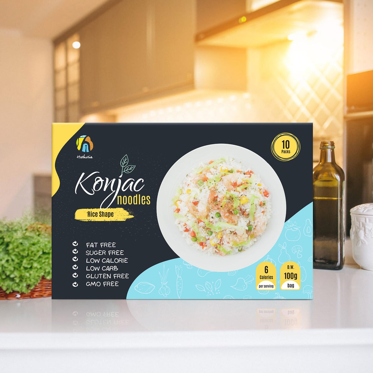 Hethstia Shirataki Rice with pasta sauce shows gluten-free spaghetti substitute.