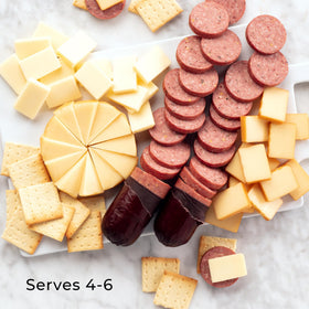 Hickory Farms Smoked Gouda Blend offers rich smoky notes.