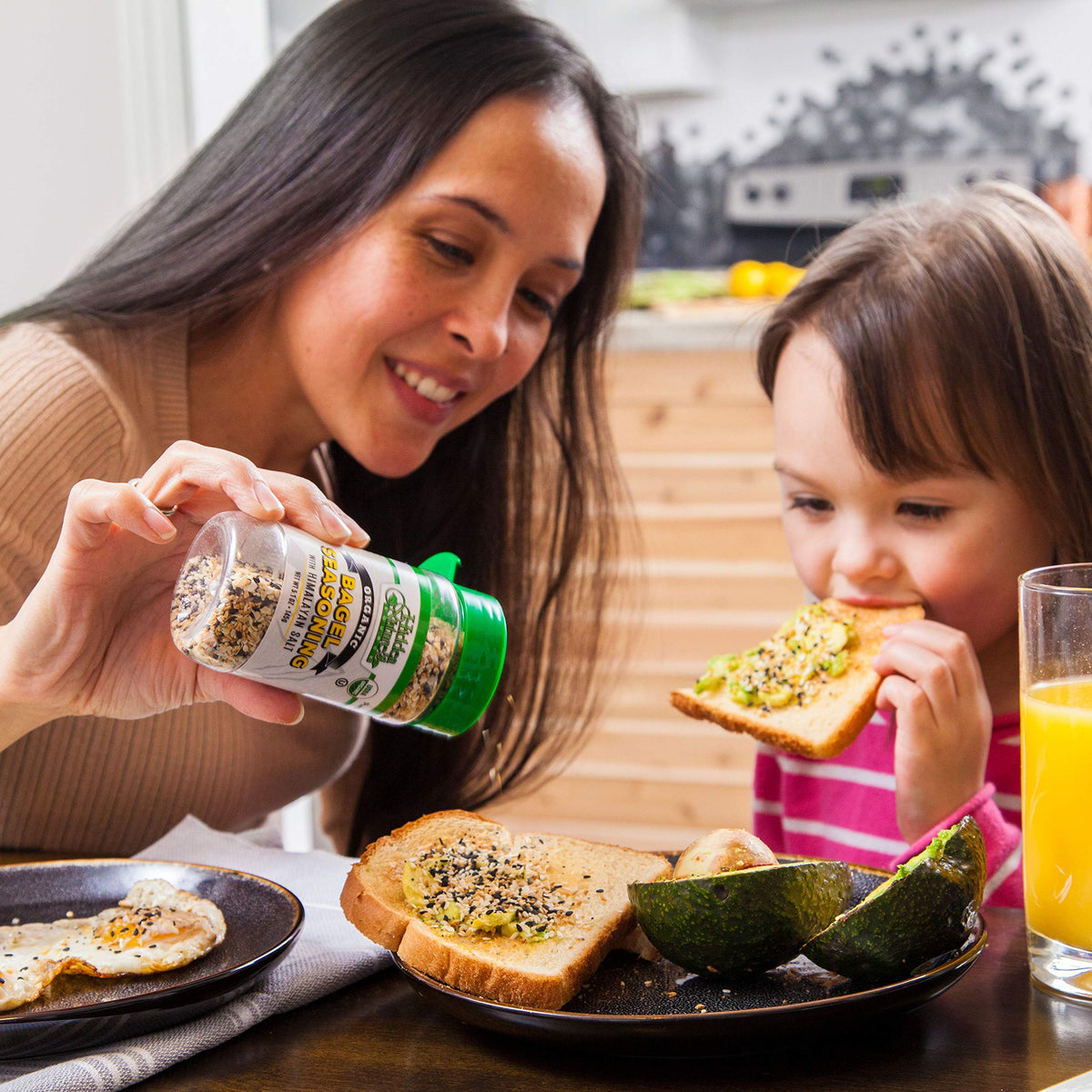 Hidden Nature's Source Organic Everything Bagel Seasoning on avocado toast boosts breakfast flavor