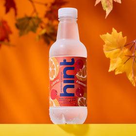 Hint natural essences bottle highlight clean tasting hydration.