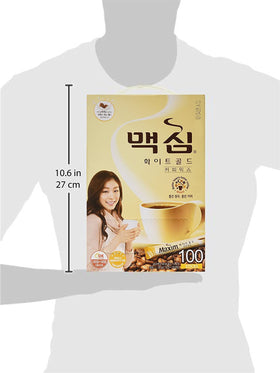 HJZWTS Maxim White Gold single-serve sachet ready to dissolve in hot water.